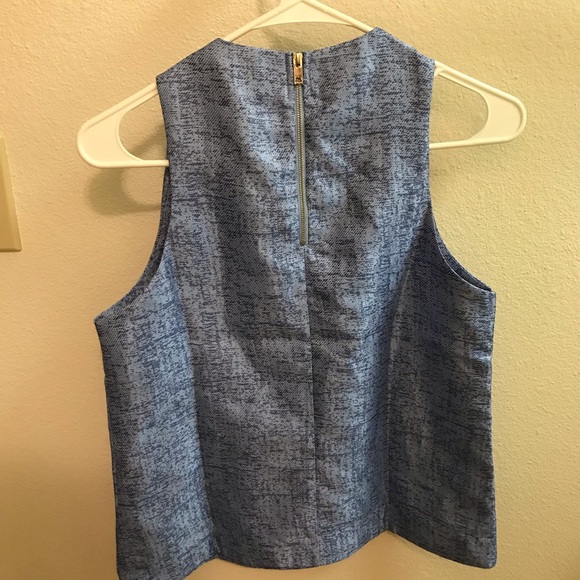 Sleeveless Top - Picture 2 of 3